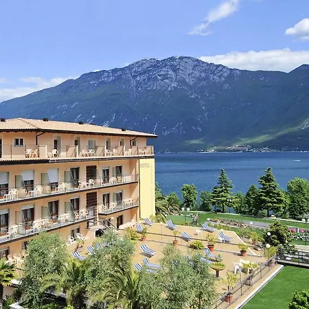 Otel Garda Bellevue 4*